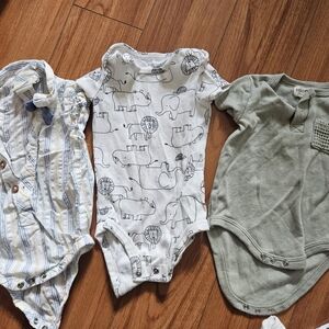 Bundle Of Three Bodysuit Onesies With Snap Closures 3-6M